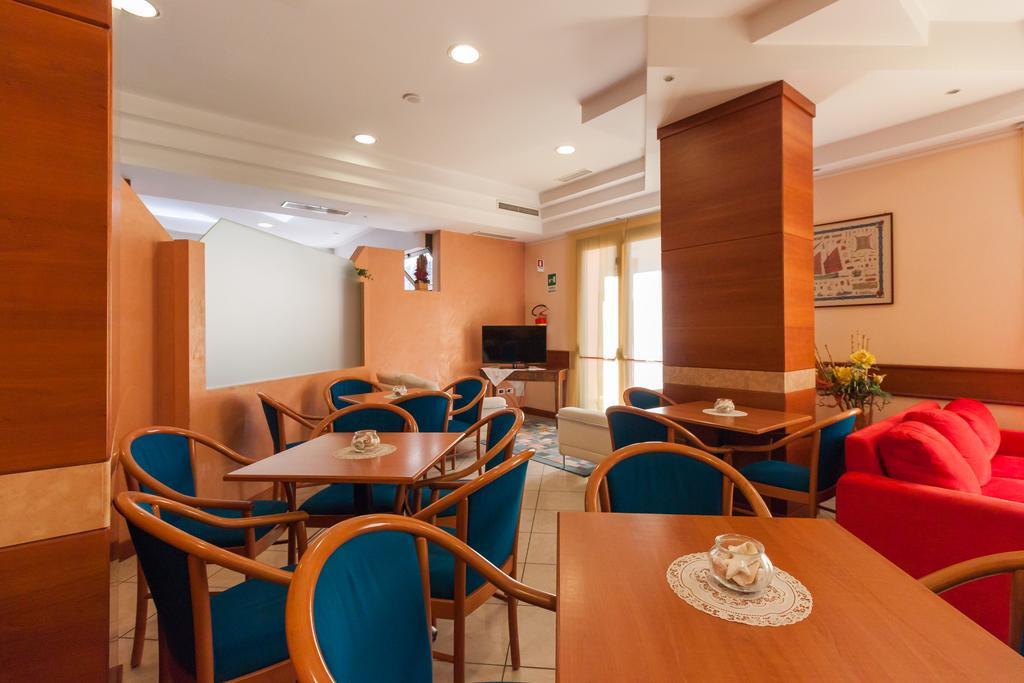 Hotel Paola Garden Bellariva Di Rimini Екстер'єр фото