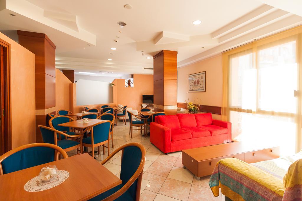 Hotel Paola Garden Bellariva Di Rimini Екстер'єр фото