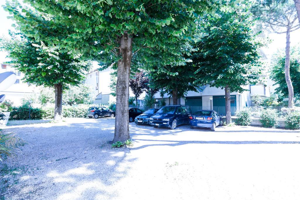 Hotel Paola Garden - Nuova Gestione Bellariva Di Rimini Екстер'єр фото