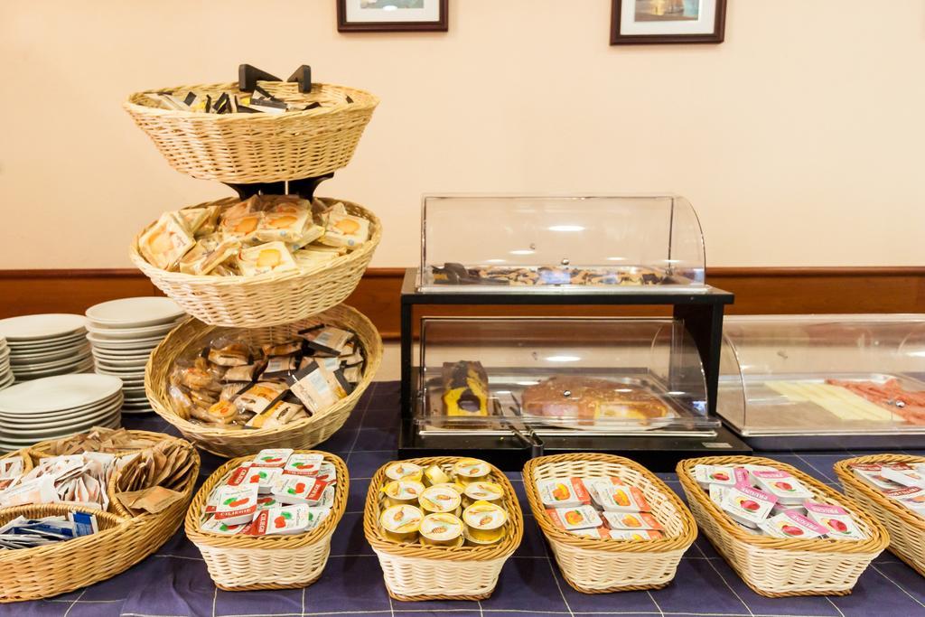 Hotel Paola Garden - Nuova Gestione Bellariva Di Rimini Екстер'єр фото