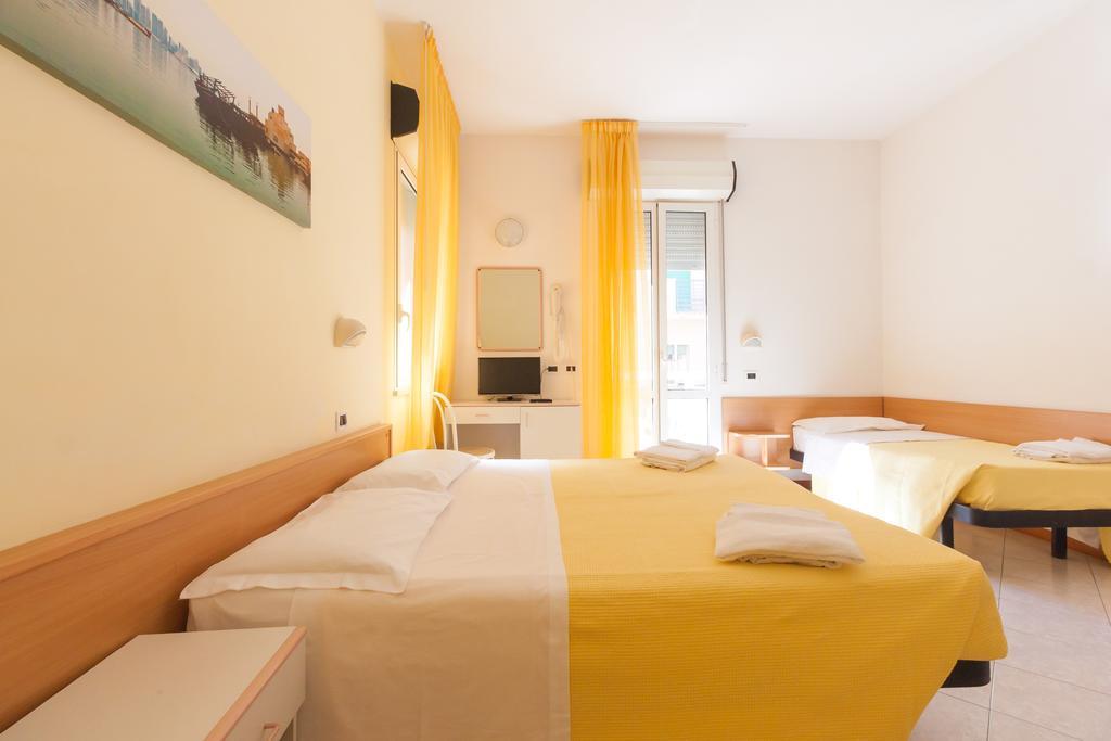 Hotel Paola Garden - Nuova Gestione Bellariva Di Rimini Екстер'єр фото
