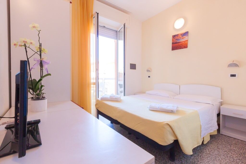 Hotel Paola Garden - Nuova Gestione Bellariva Di Rimini Екстер'єр фото